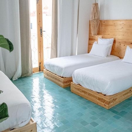 Blue Waves Boutique Hostel Tamraght 외부 사진