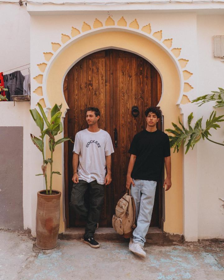 Blue Waves Boutique Hostel Tamraght 외부 사진