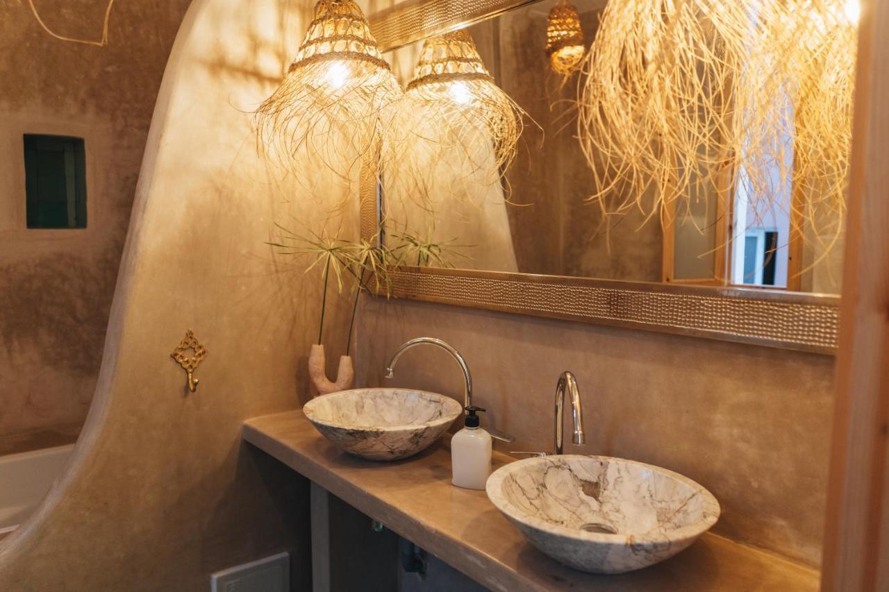 Blue Waves Boutique Hostel Tamraght 외부 사진