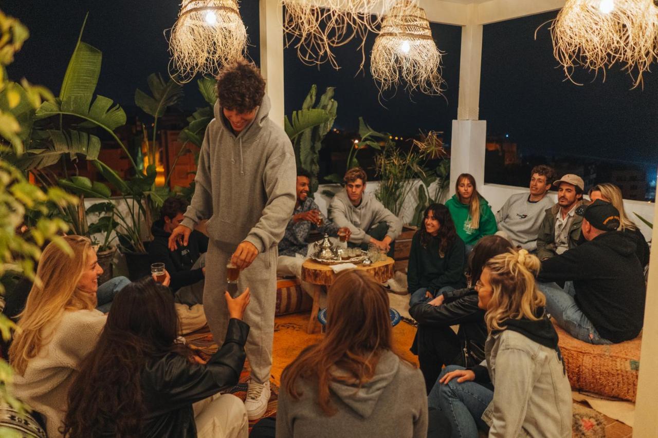 Blue Waves Boutique Hostel Tamraght 외부 사진
