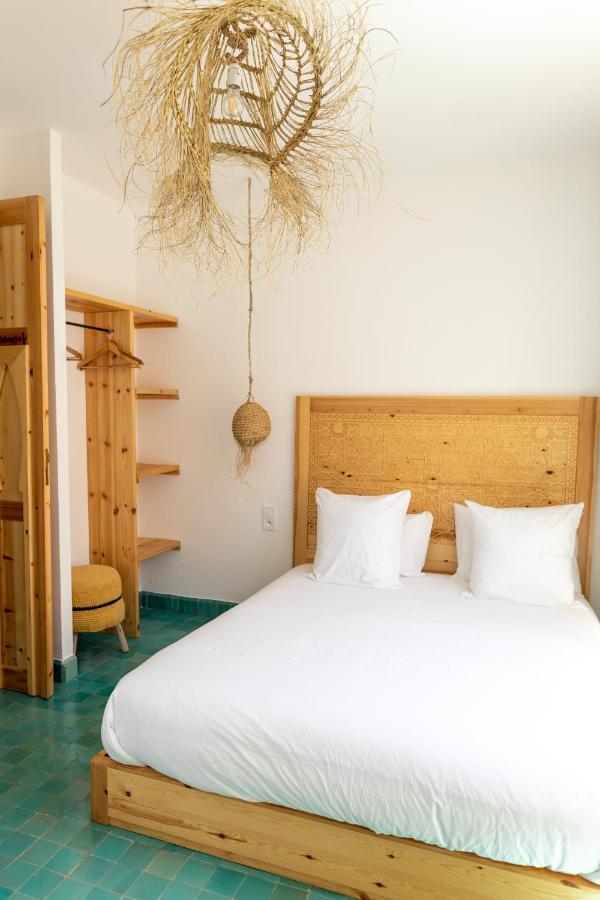 Blue Waves Boutique Hostel Tamraght 외부 사진