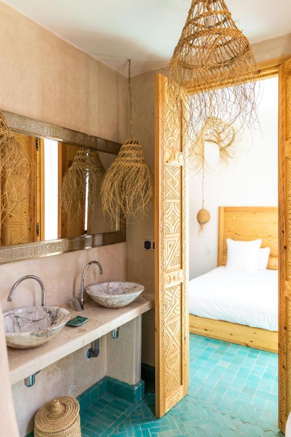 Blue Waves Boutique Hostel Tamraght 외부 사진