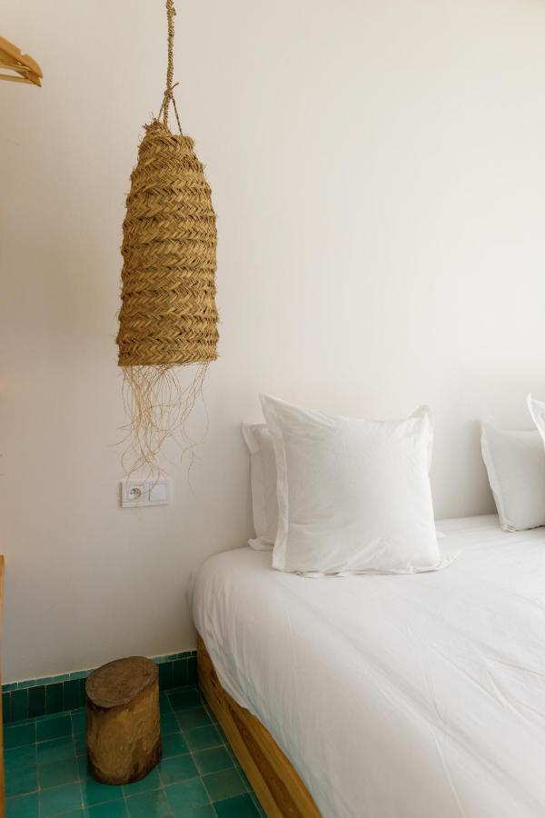 Blue Waves Boutique Hostel Tamraght 외부 사진