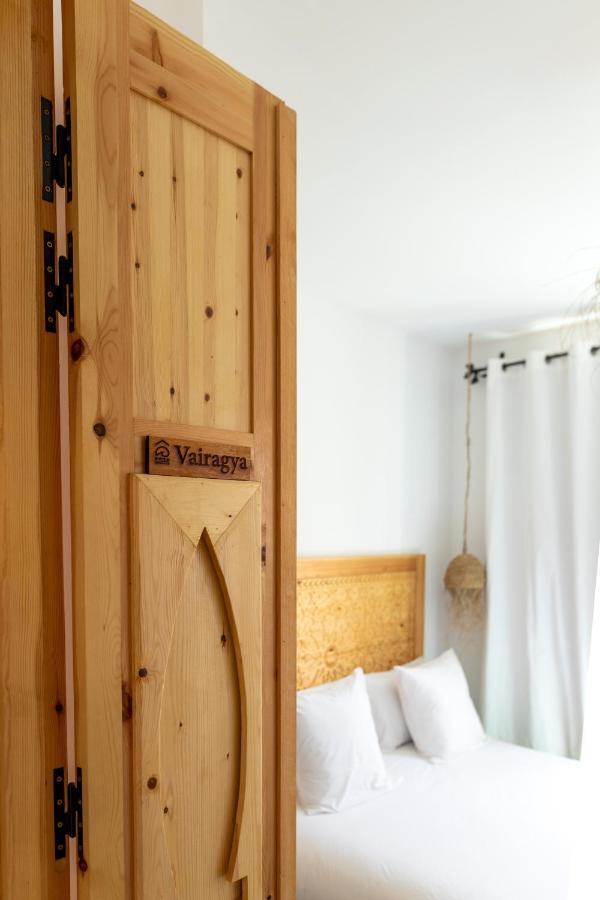 Blue Waves Boutique Hostel Tamraght 외부 사진