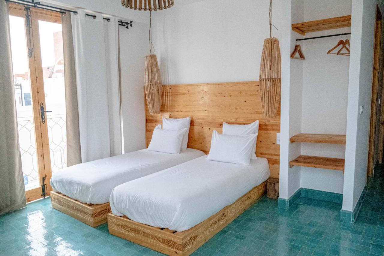 Blue Waves Boutique Hostel Tamraght 외부 사진